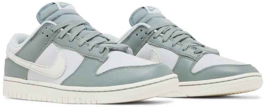 Nike Dunk Low Retro PRM