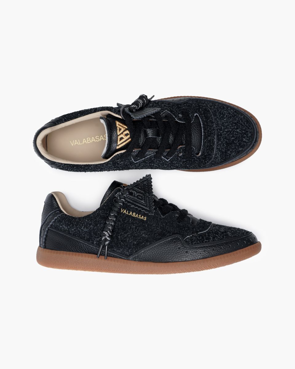 Valabasas “ABLE” Suede Sneakers – Black