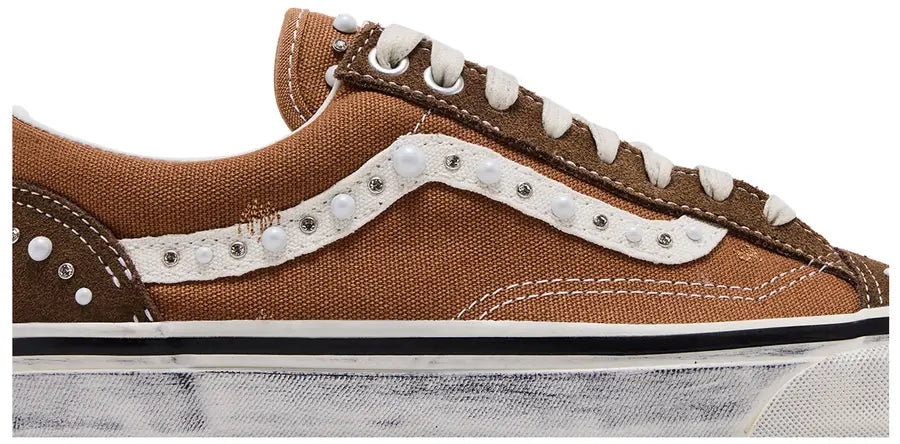 Vans Old Skool 36 Vintage Cocoa Brown sneaker, medial view
