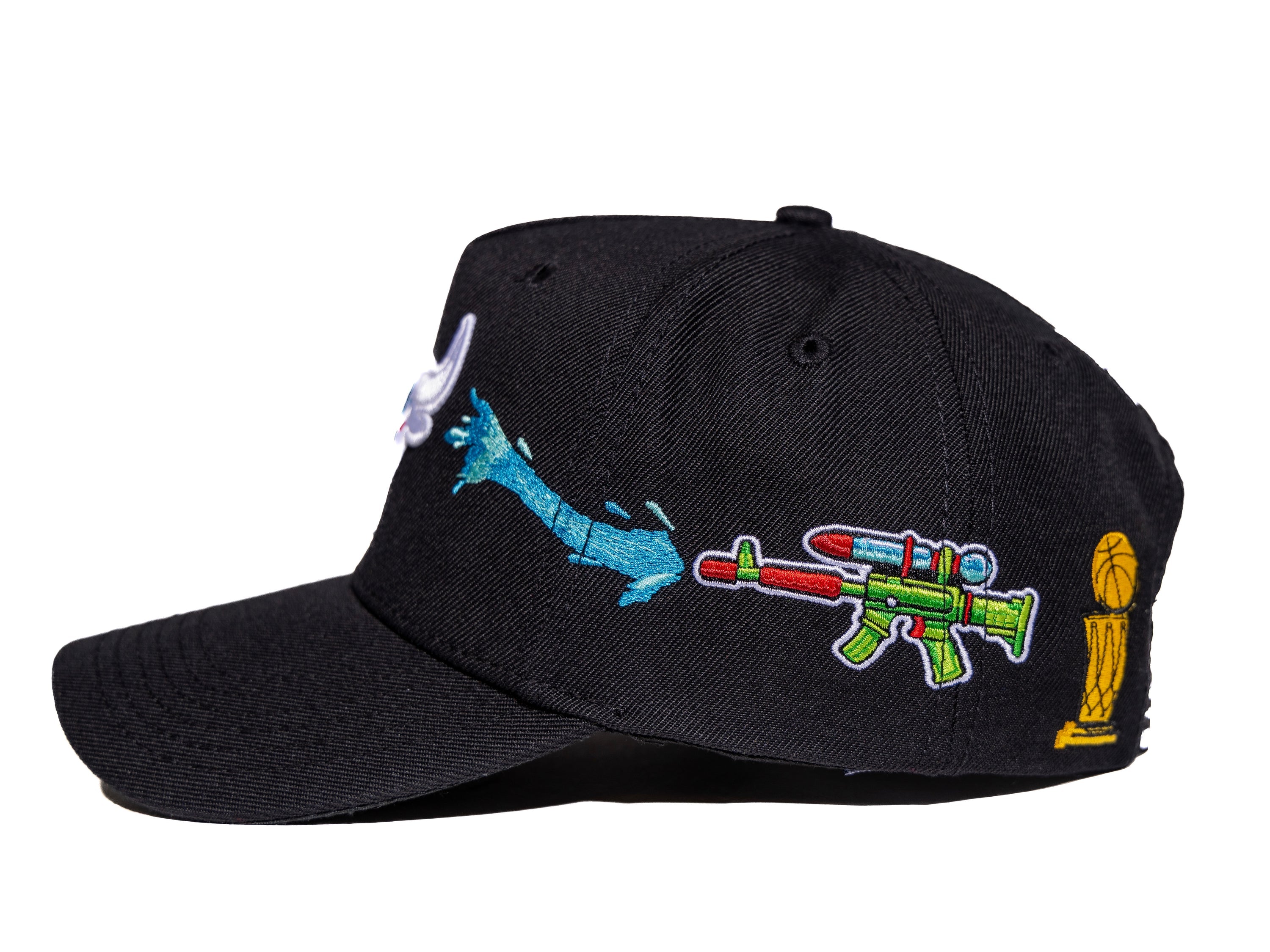 Chicago Bulls Splash Logo Strapback Hat – Black (