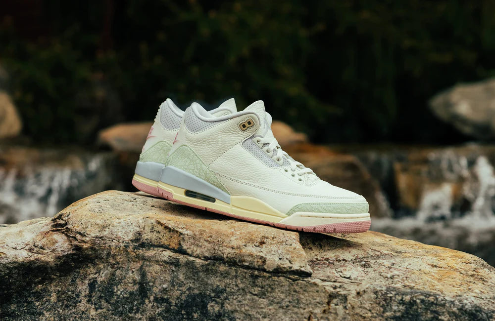 Jordan 3 Retro "Sail And Jade Aura" Sneaker