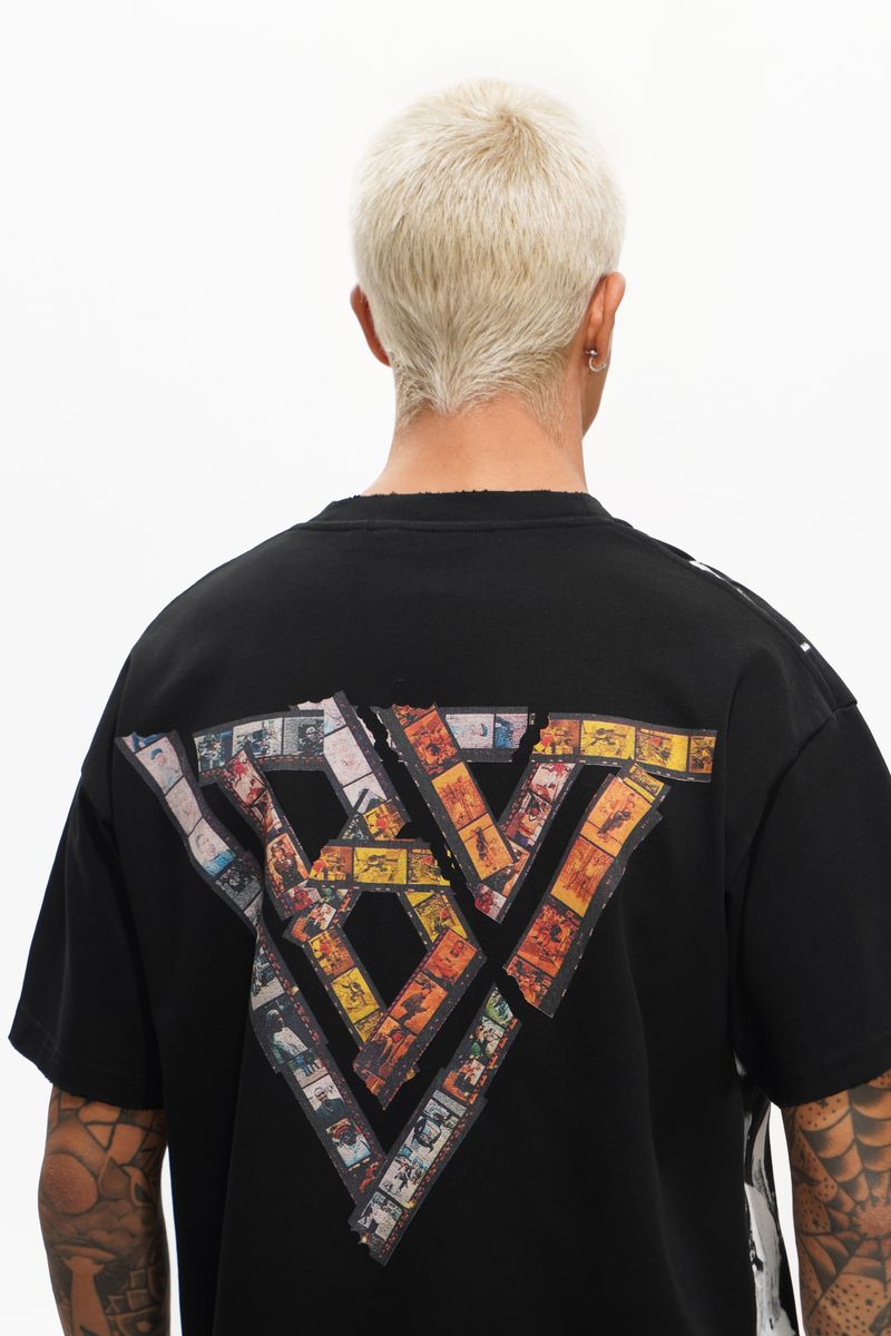Valabasas CLUSTER Tee- Black