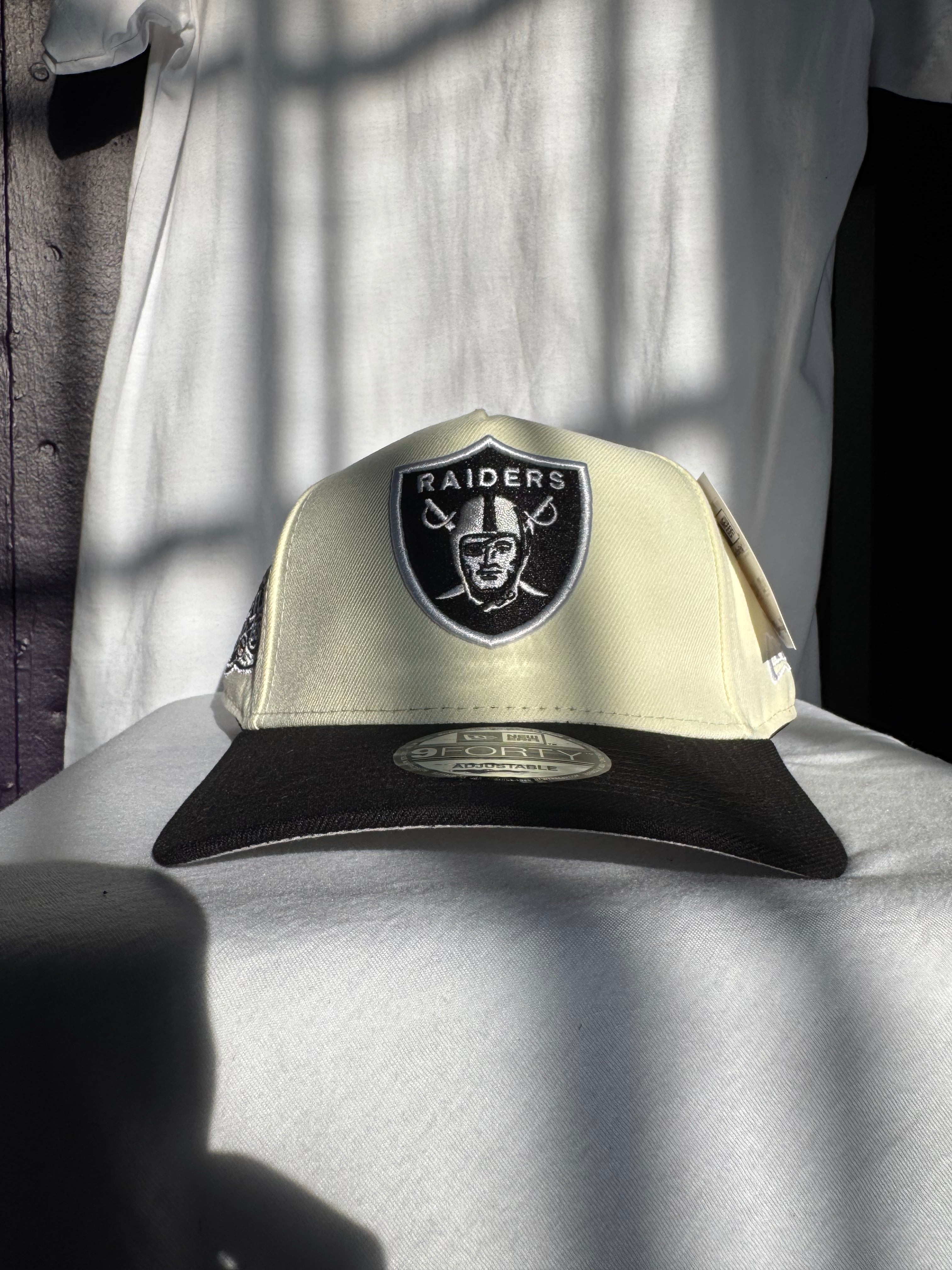 New Era Las Vegas Raiders 9FORTY A-Frame Chrome/Black