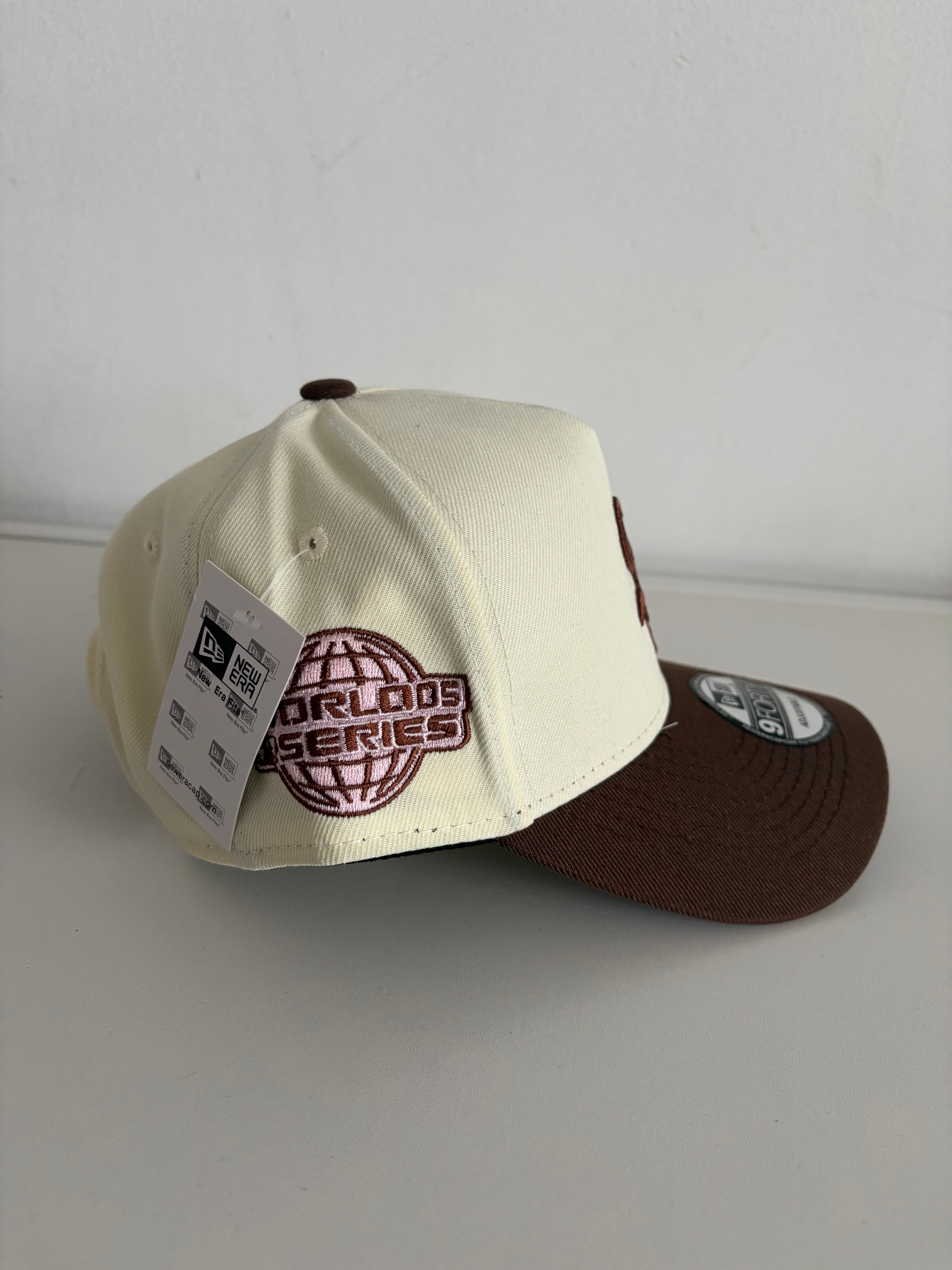 New Era Chicago White Sox 9FORTY World Series Adjustable Cap – Cream/Brown