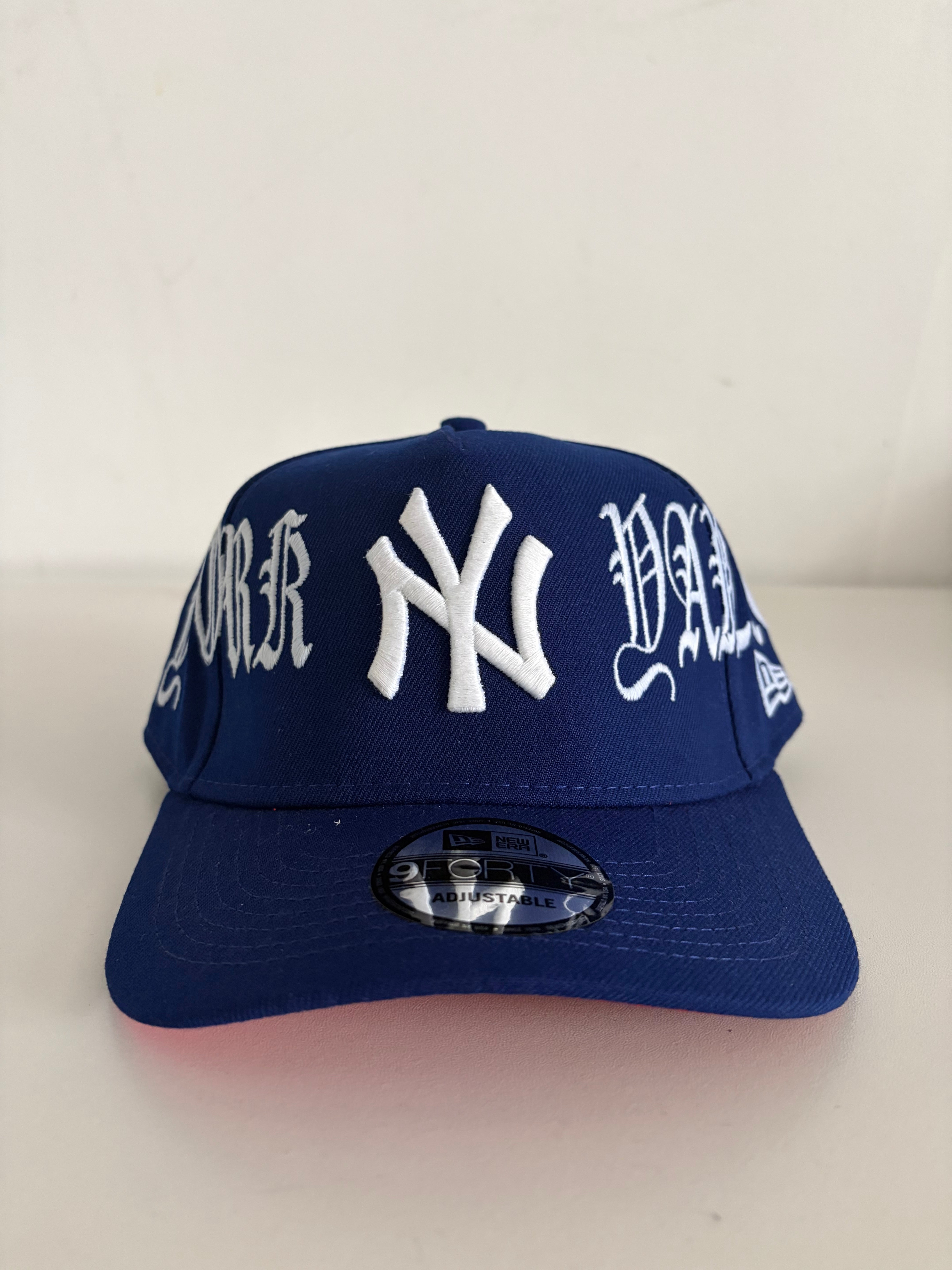 New Era New York Yankees 9FORTY Adjustable Cap – Royal Blue Old English Script Edition