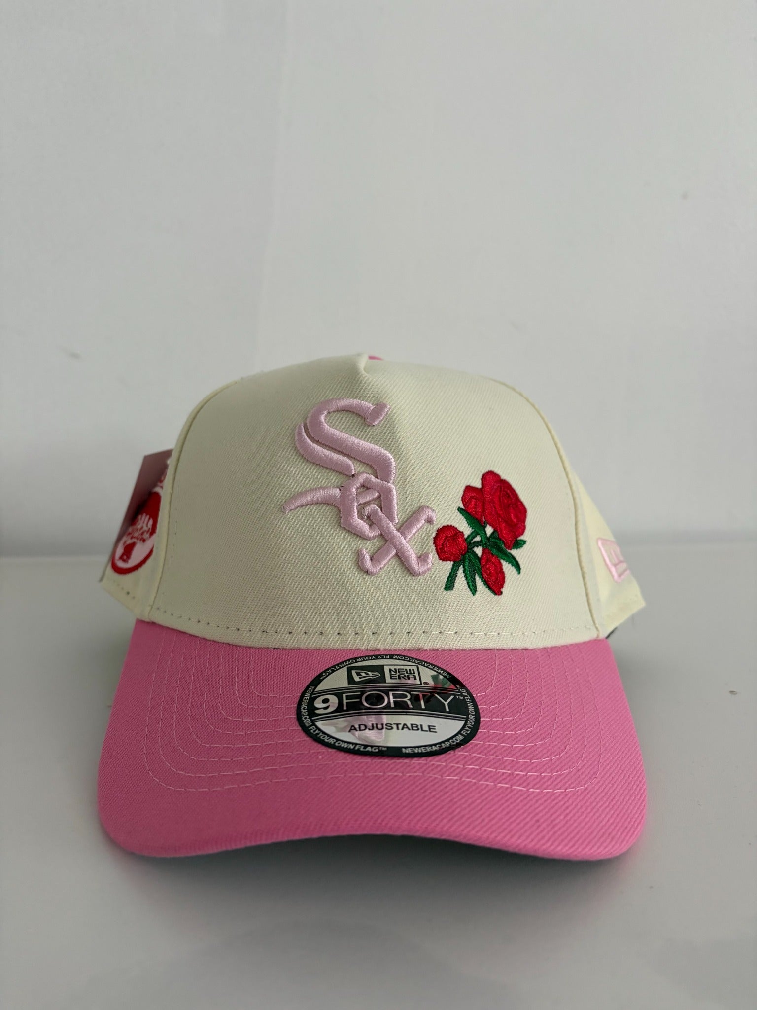 New Era Chicago White Sox 9FORTY Adjustable Cap – Cream/Pink w/ Rose Detail & 75th Anniversary Patch