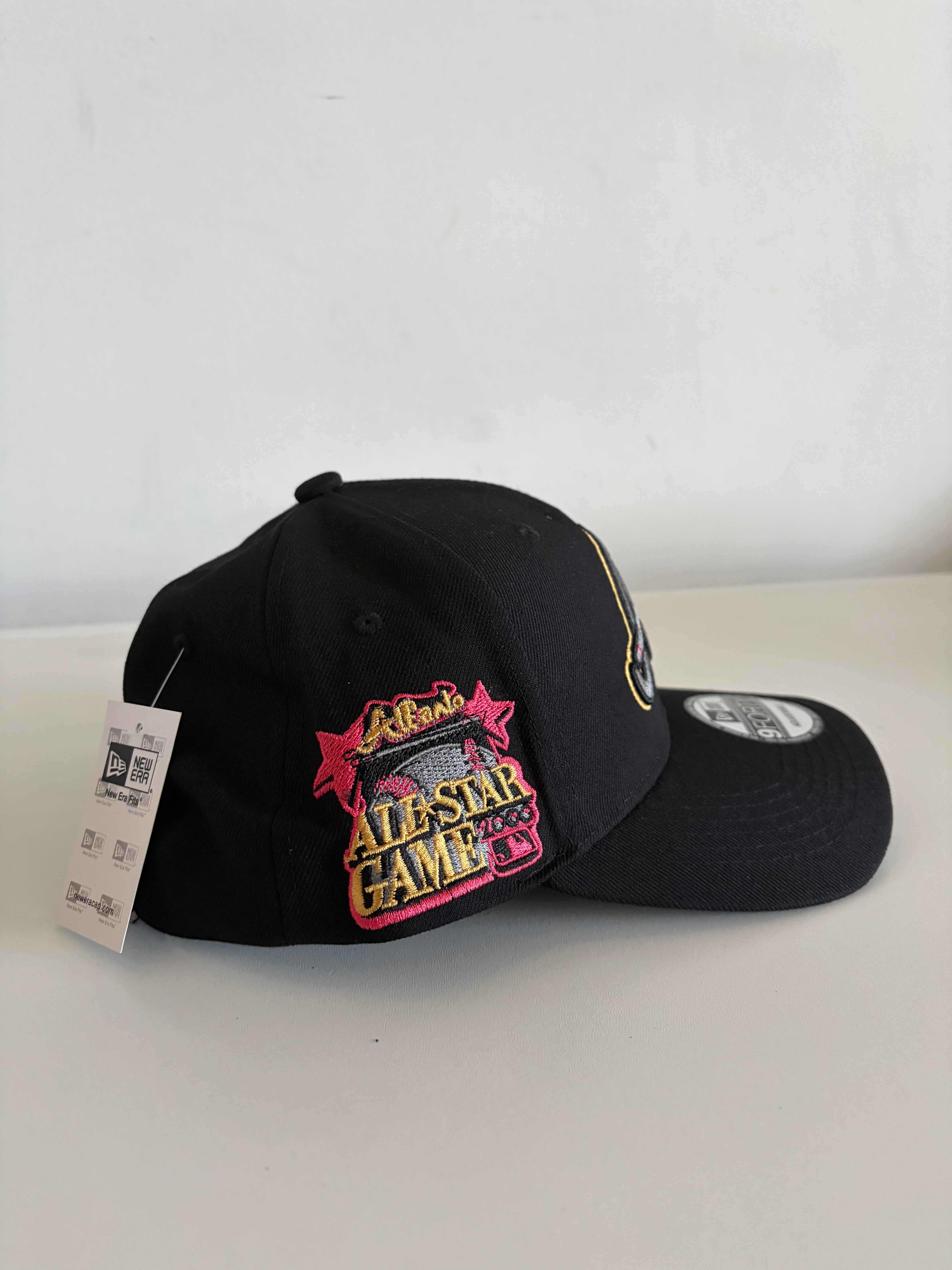 New Era Atlanta Braves 9FORTY Adjustable Cap – Black w/ 2000 All-Star Game Patch