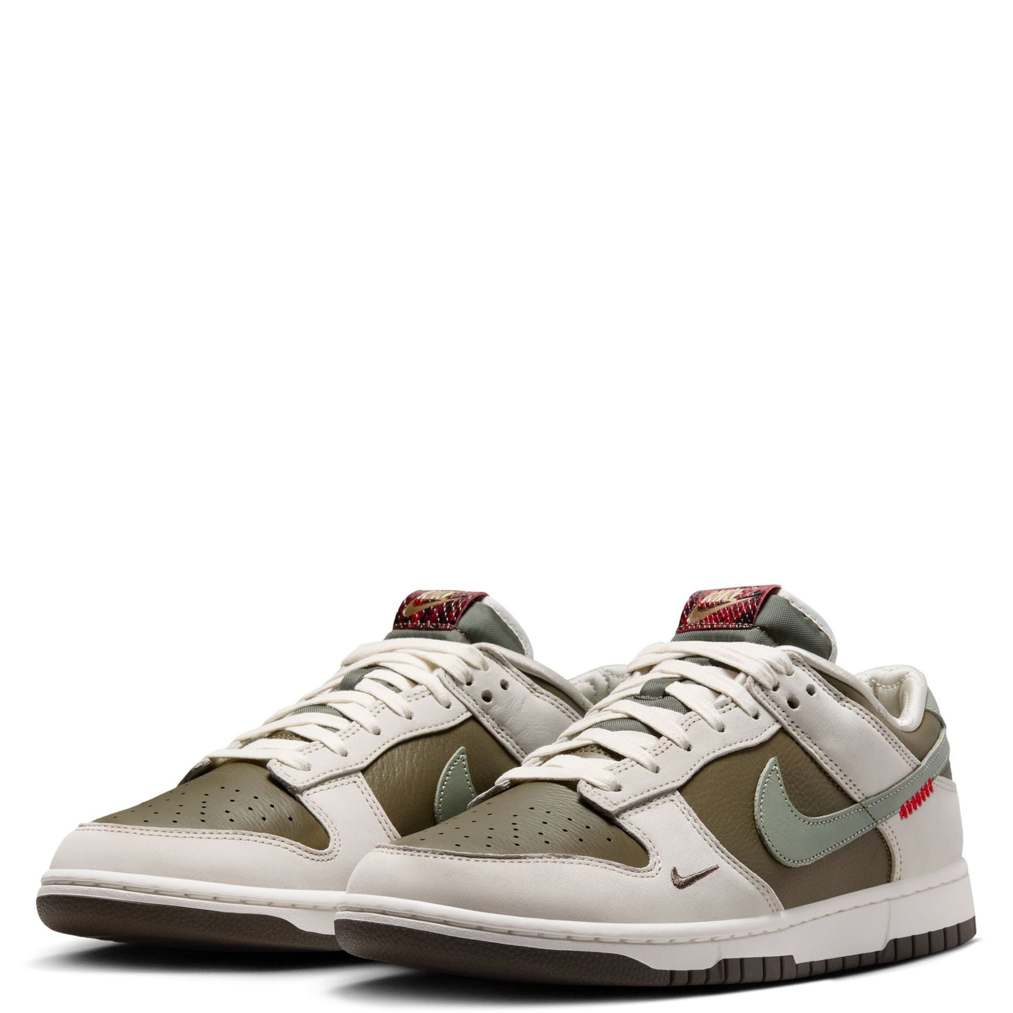 Nike Dunk Low Retro Year Of The Dragon