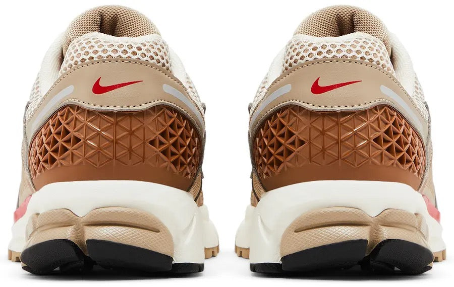 W Nike Zoom Vomero Fire Red