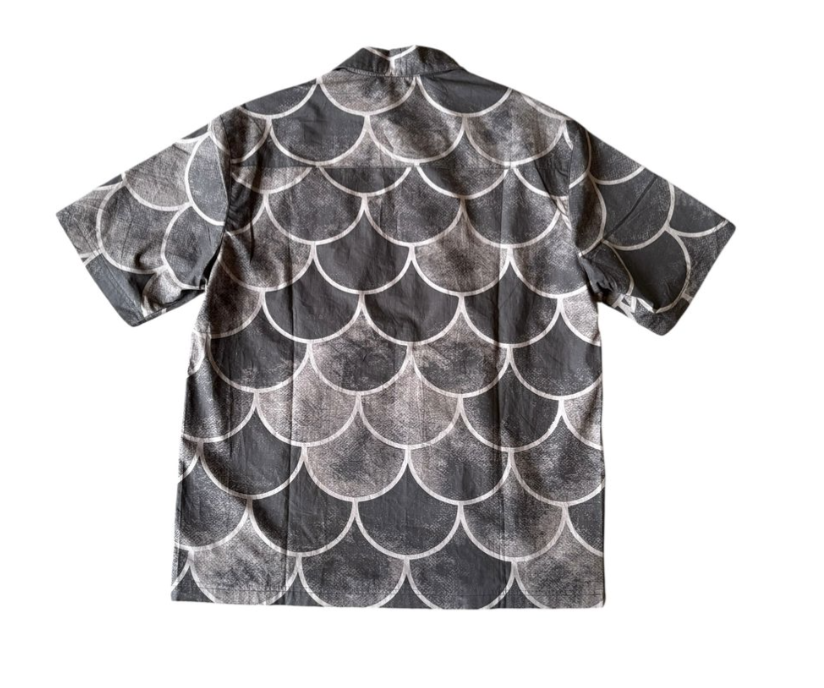 Valabasas 'Ocean Scale' black zip-up — alternate view.