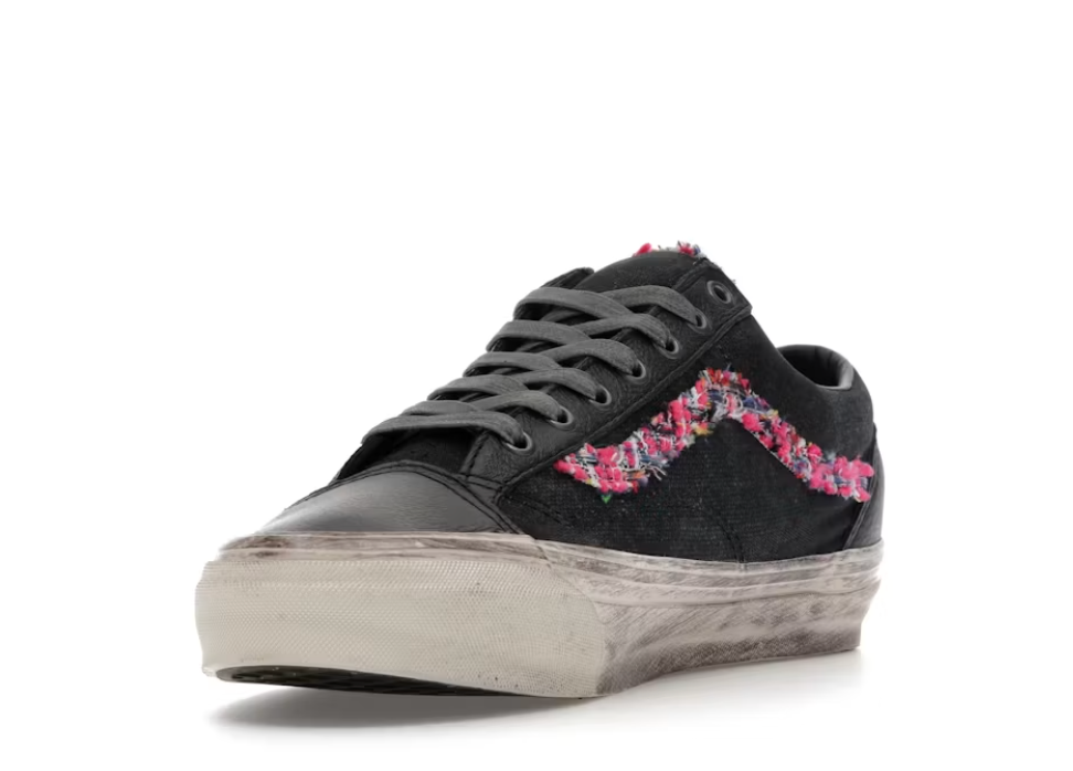 Vans 'Souvenir' Black