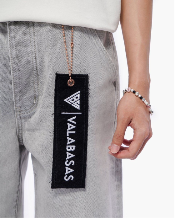 Valabasas "Mr. Shorts" Snow Grey