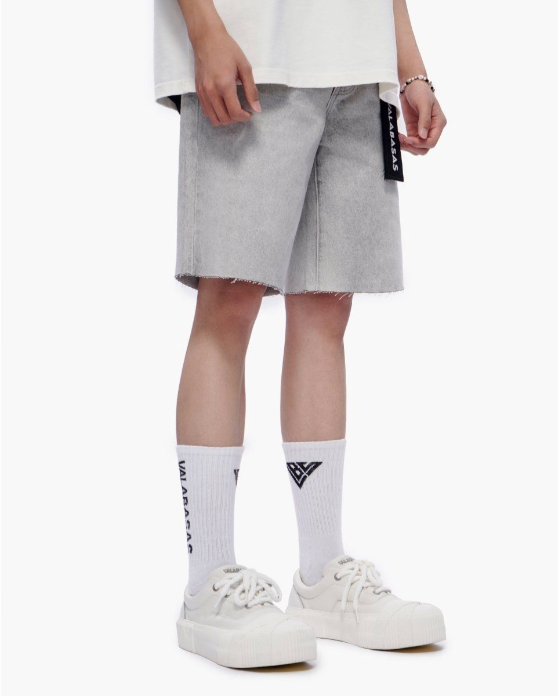 Valabasas "Mr. Shorts" Snow Grey