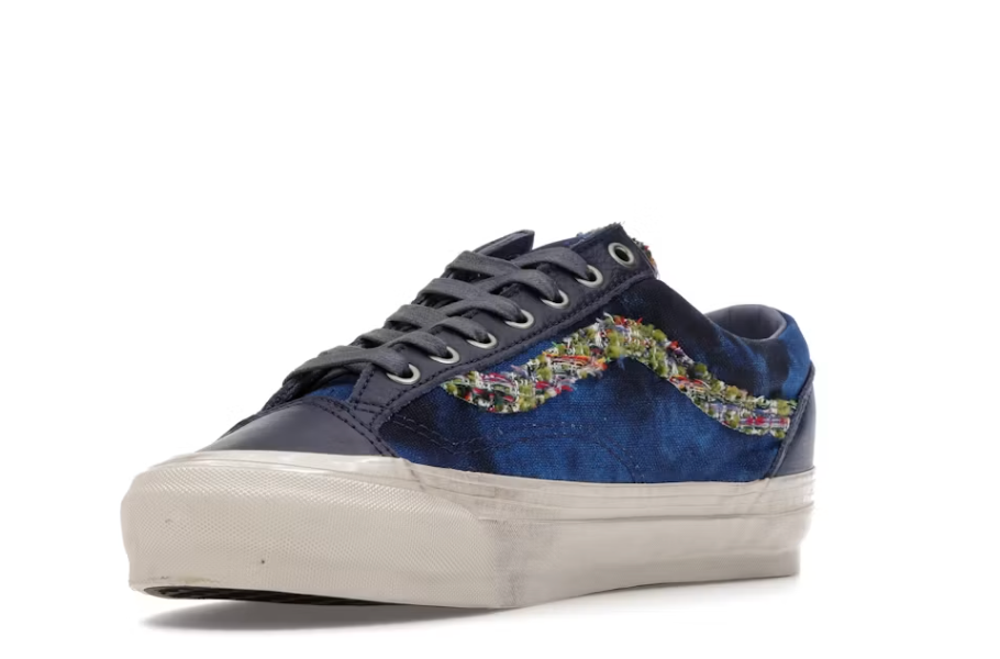 Vans 'Souvenir' Navy Blue
