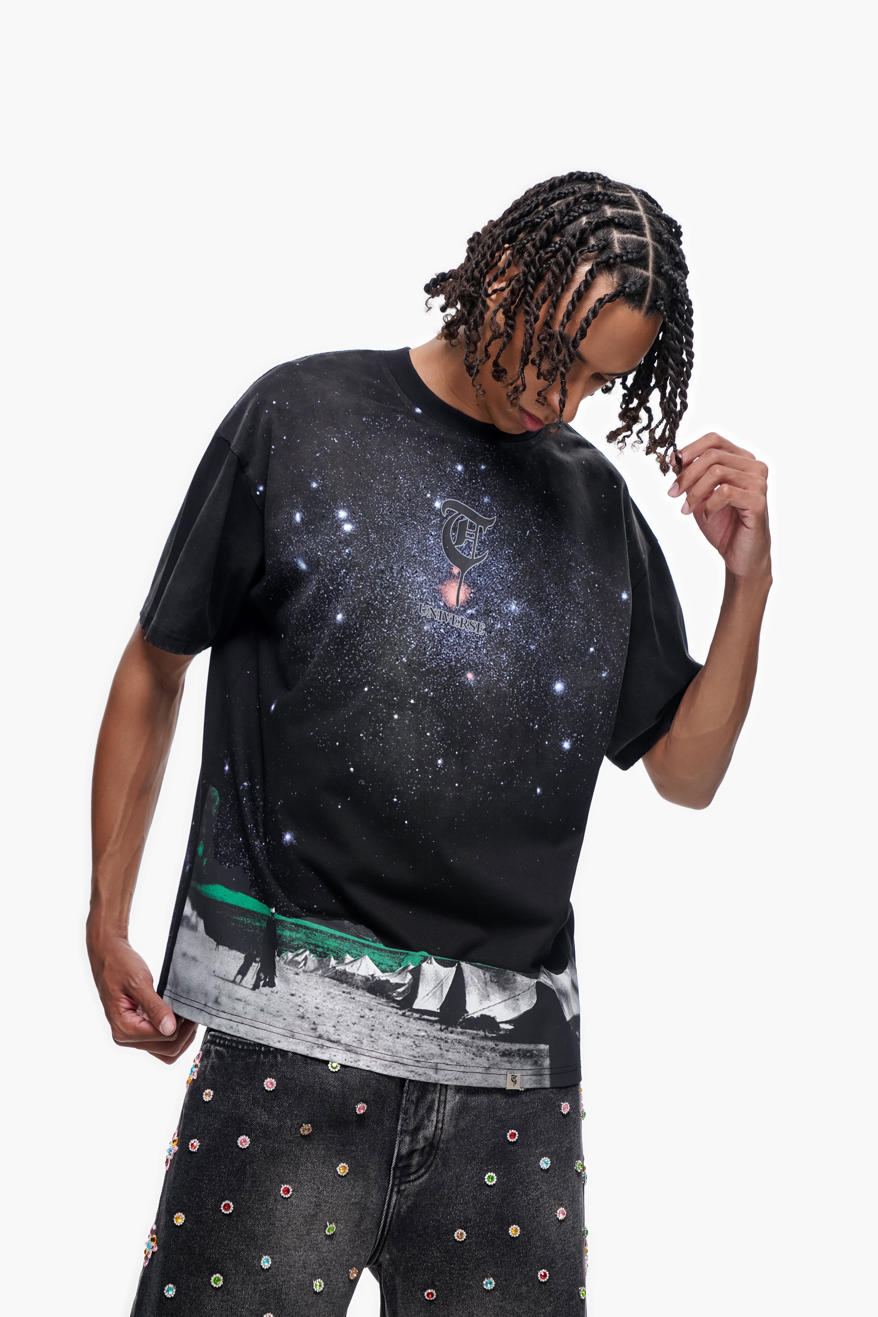 "LIGHT FROM BELOW" Black tee