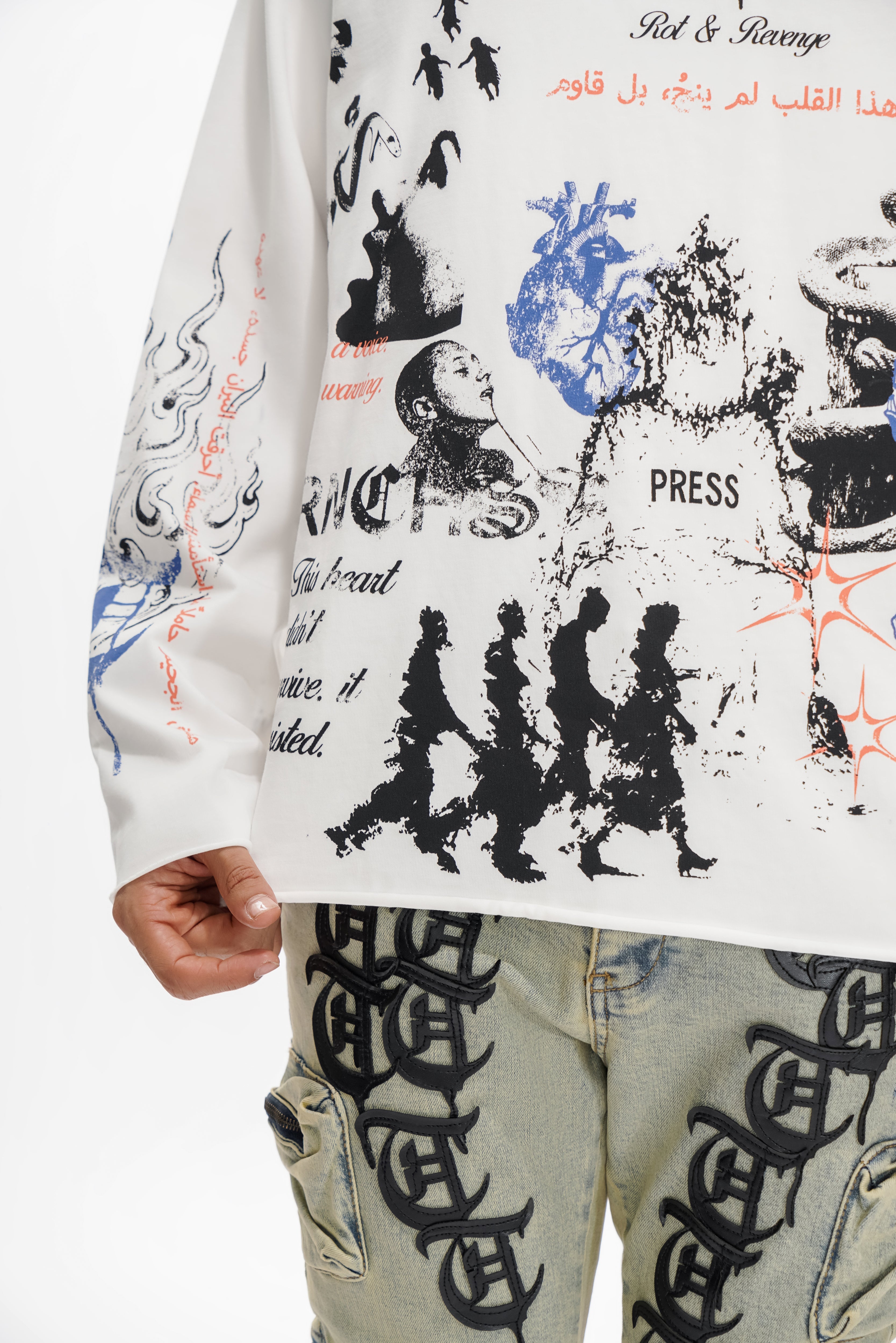 "FIELD NOTES" White Long Sleeve