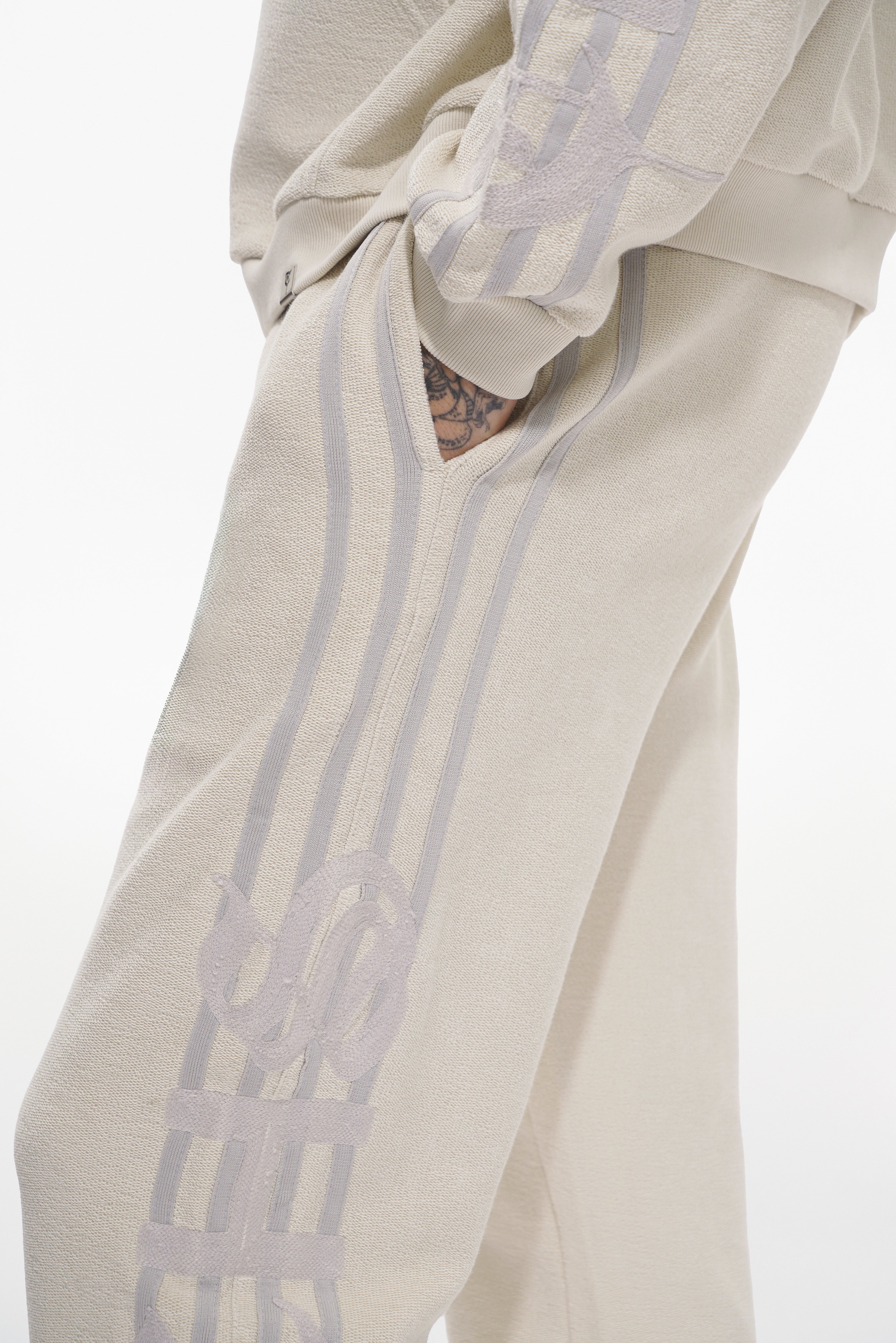 STEALTH DOCTRINE Off-White Pants